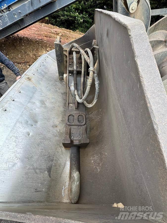 Furukawa FXJ275 Hammer / Brecher