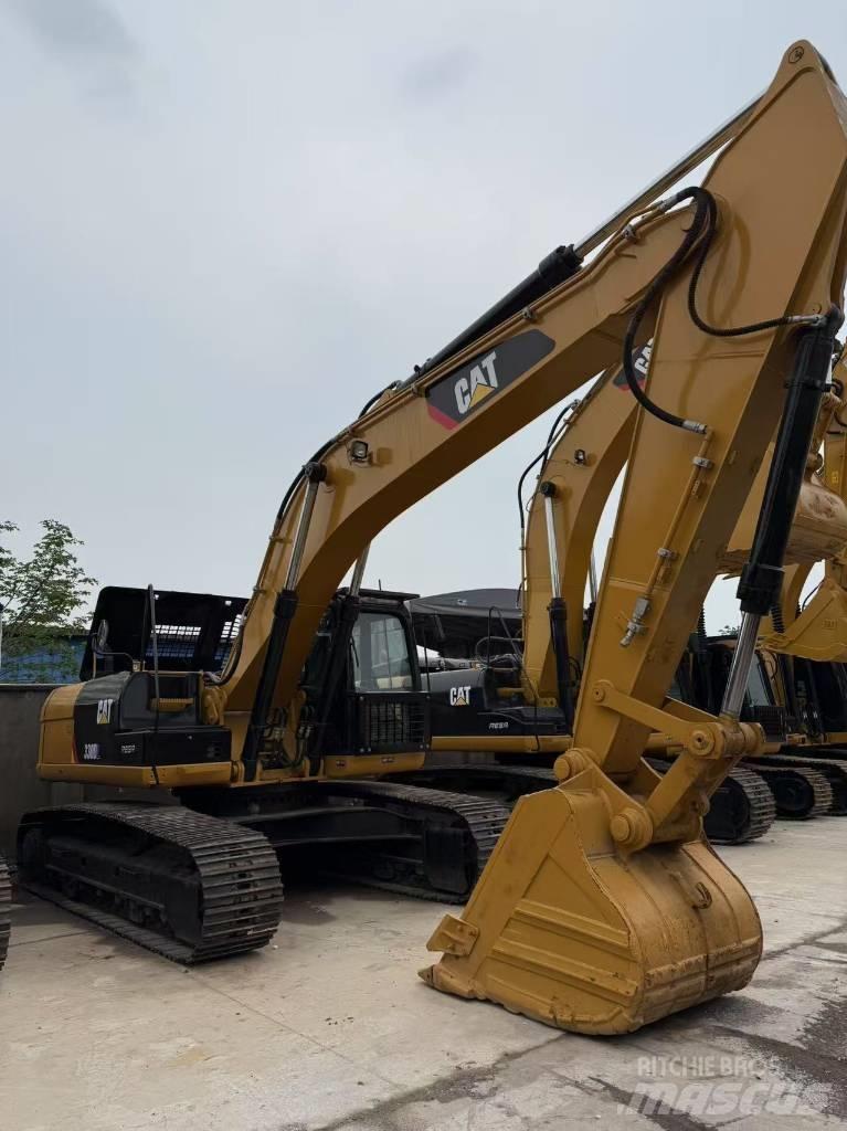 CAT 330 D L Raupenbagger