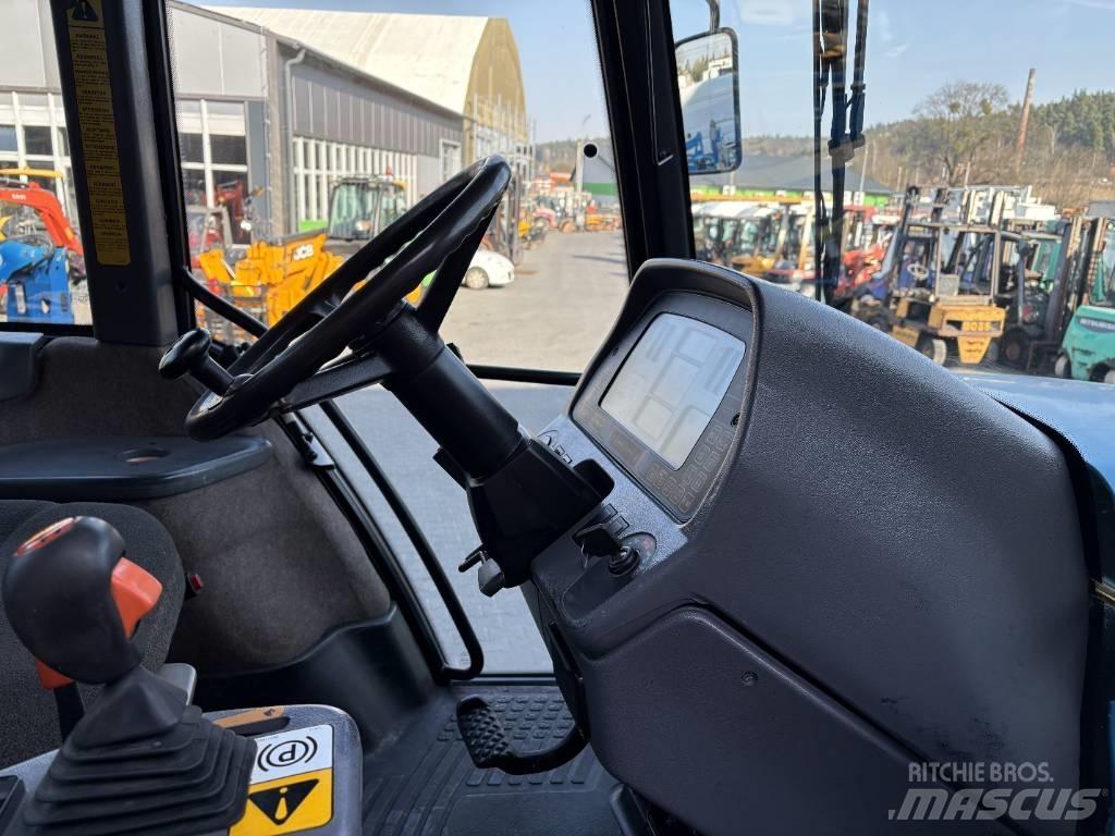New Holland 8870 Traktoren
