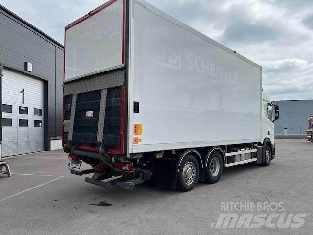 Scania R450B6X2*4NB Kastenaufbau