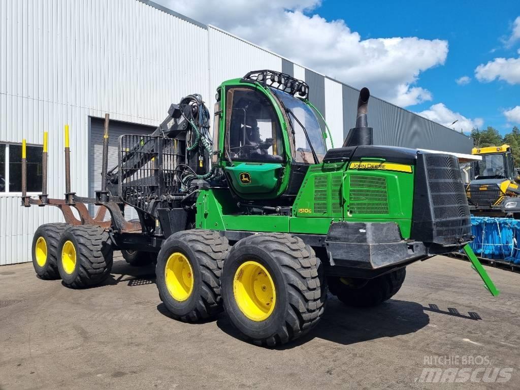 John Deere 1510G Forwarder