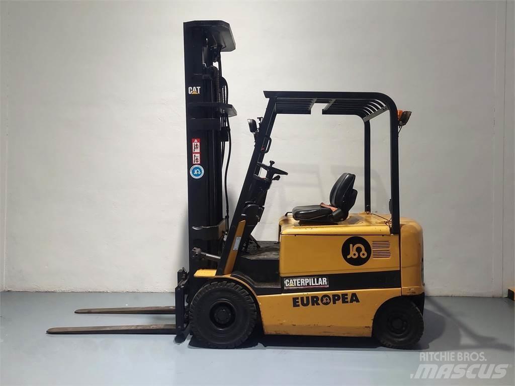 CAT EP25K PAC Elektro Stapler