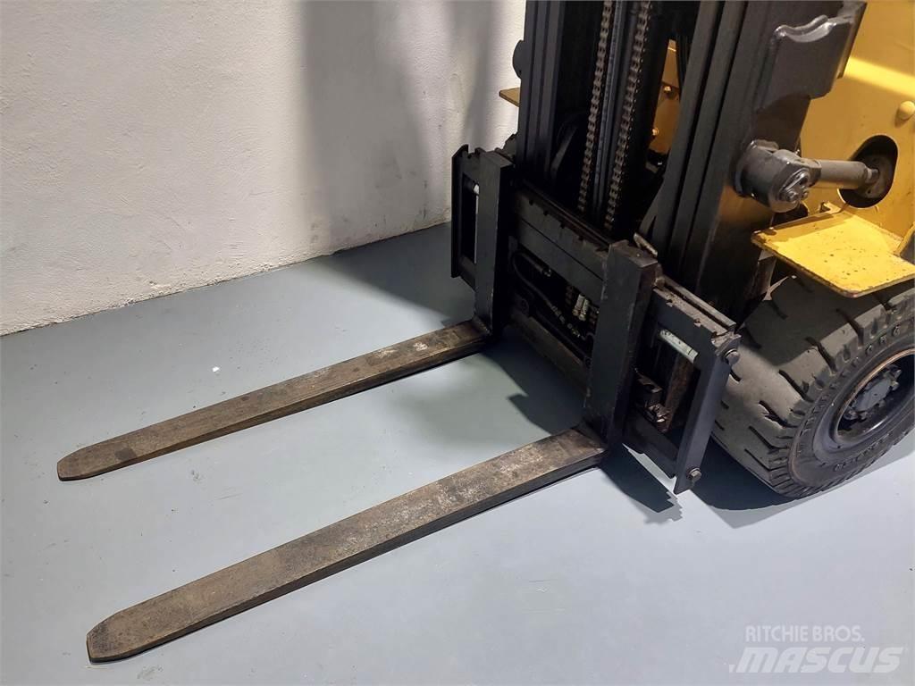CAT EP25K PAC Elektro Stapler