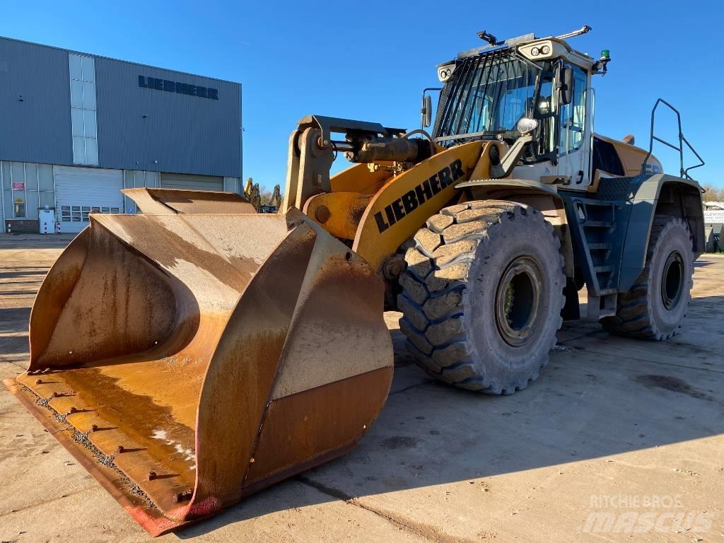 Liebherr L 586 Radlader
