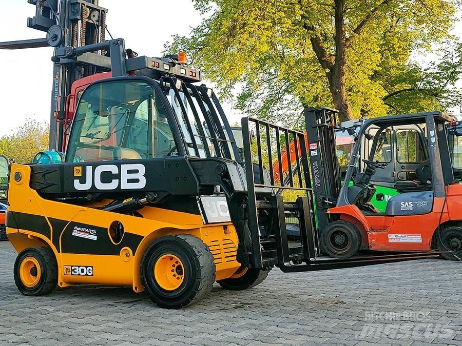 JCB TLT30G Gas Stapler