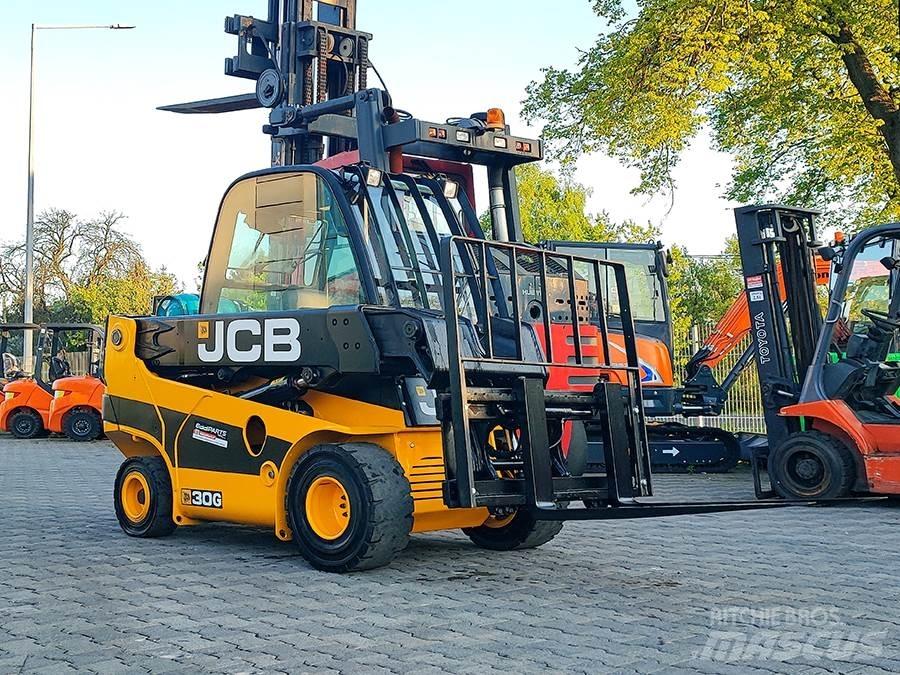 JCB TLT30G Gas Stapler