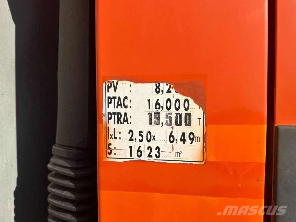 Renault Midlum Bitumen Sprayer