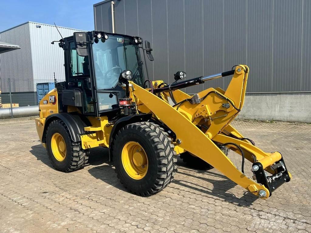 CAT 908 Radlader