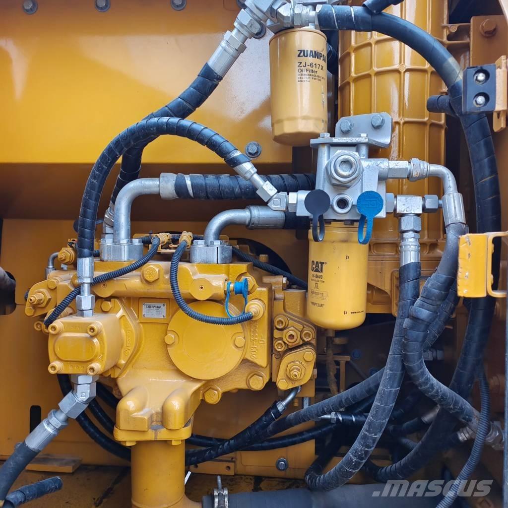 CAT 320 D L Raupenbagger