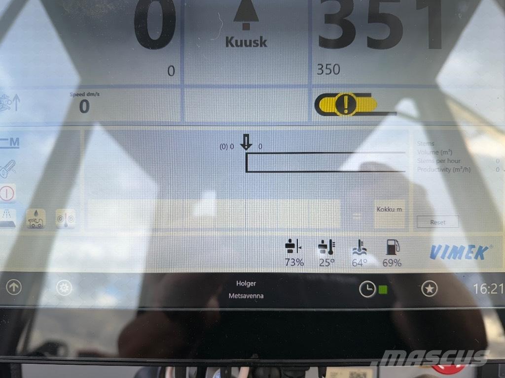 Vimek 404 T8 Harvester