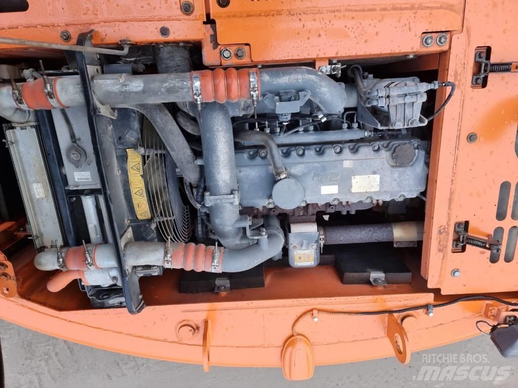 Doosan DX 140 LC Raupenbagger