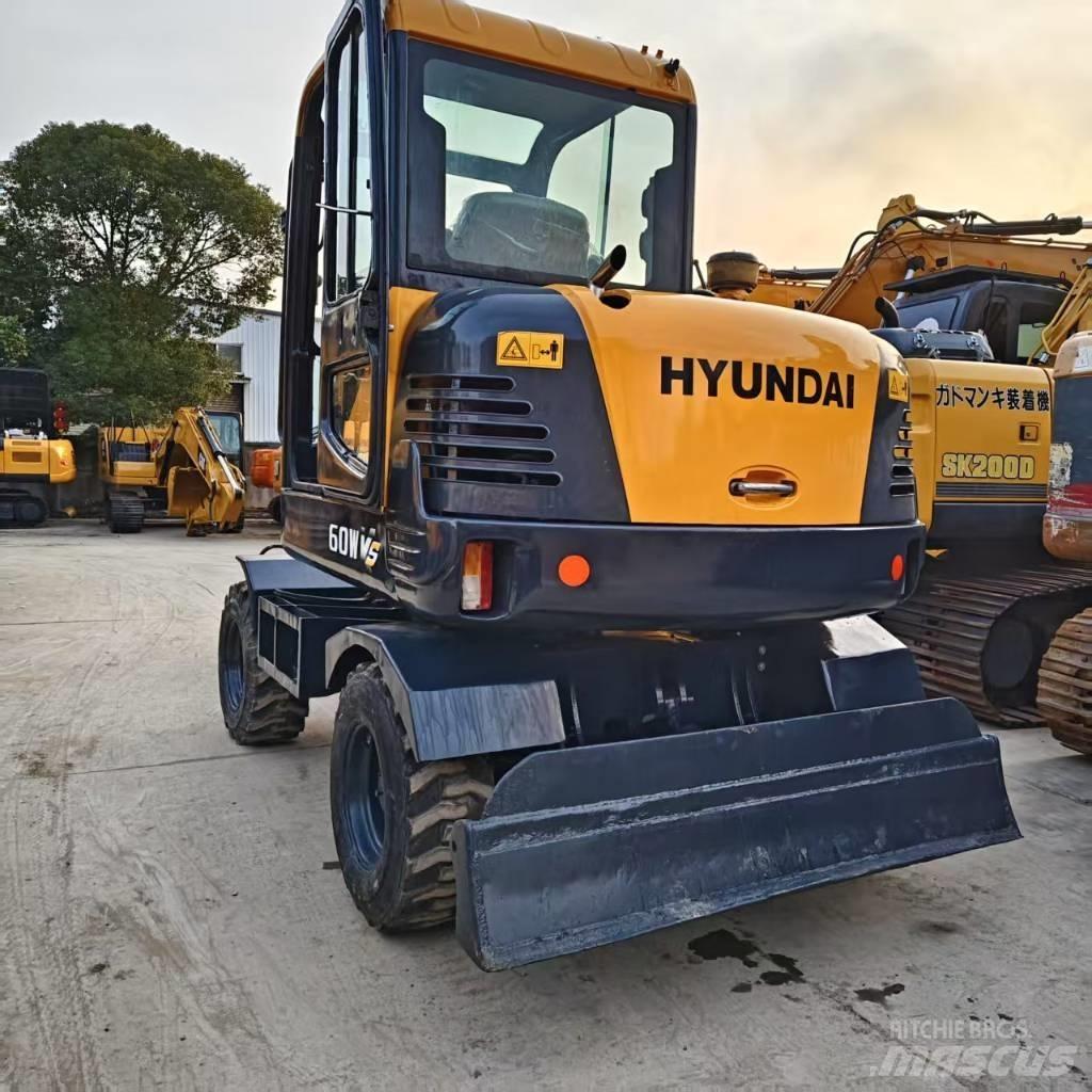 Hyundai 60 W Mobilbagger