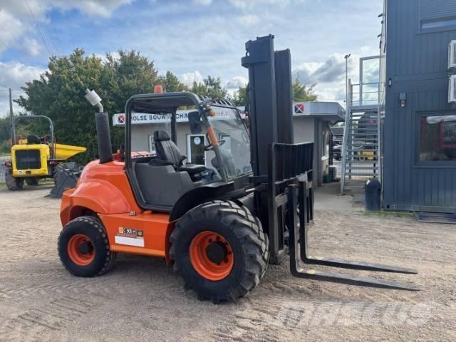 Ausa C 500 H X4 Geländestapler