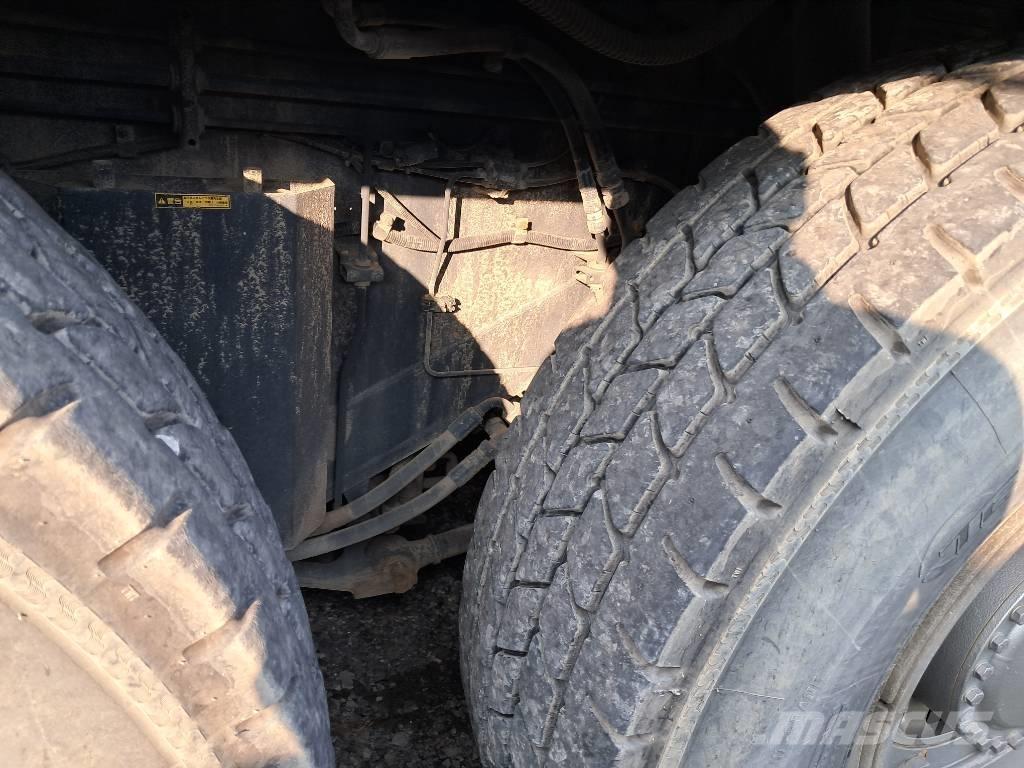 Kato KR-75H Autokrane