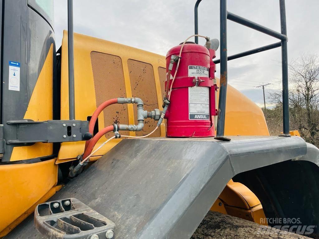 CASE 821 FXR Radlader