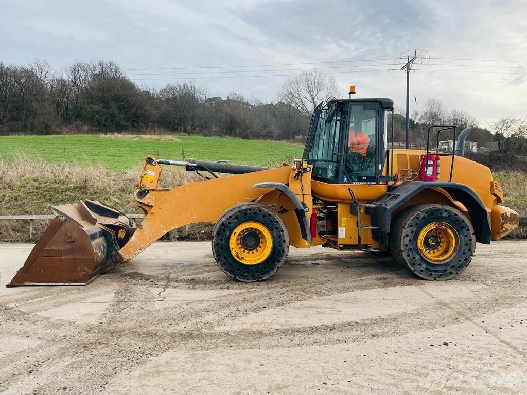 CASE 821 FXR Radlader