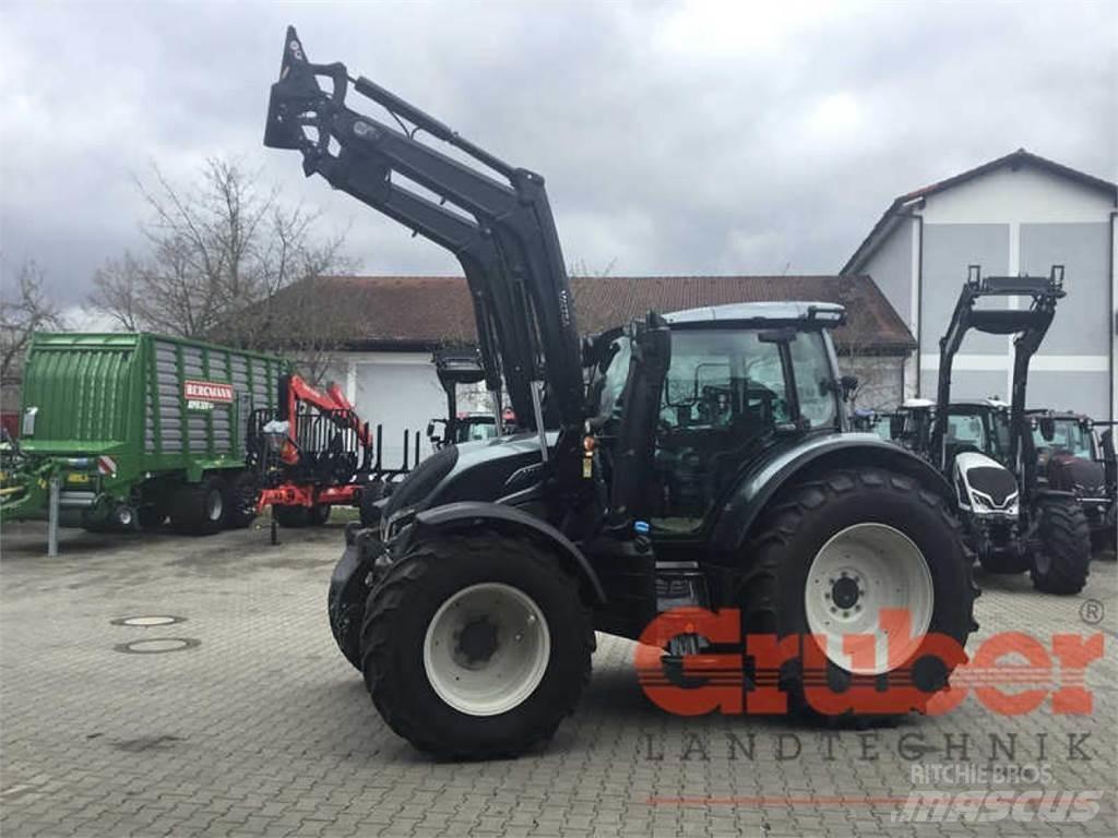 Valtra N 175 D 2B1 Traktoren