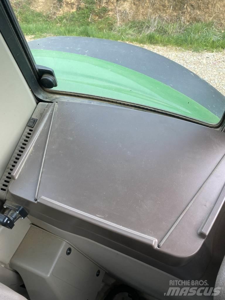 John Deere 6100 M Traktoren