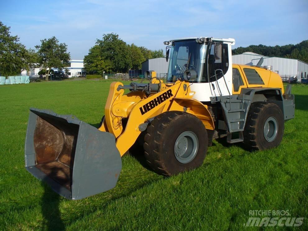 Liebherr L 566 Radlader