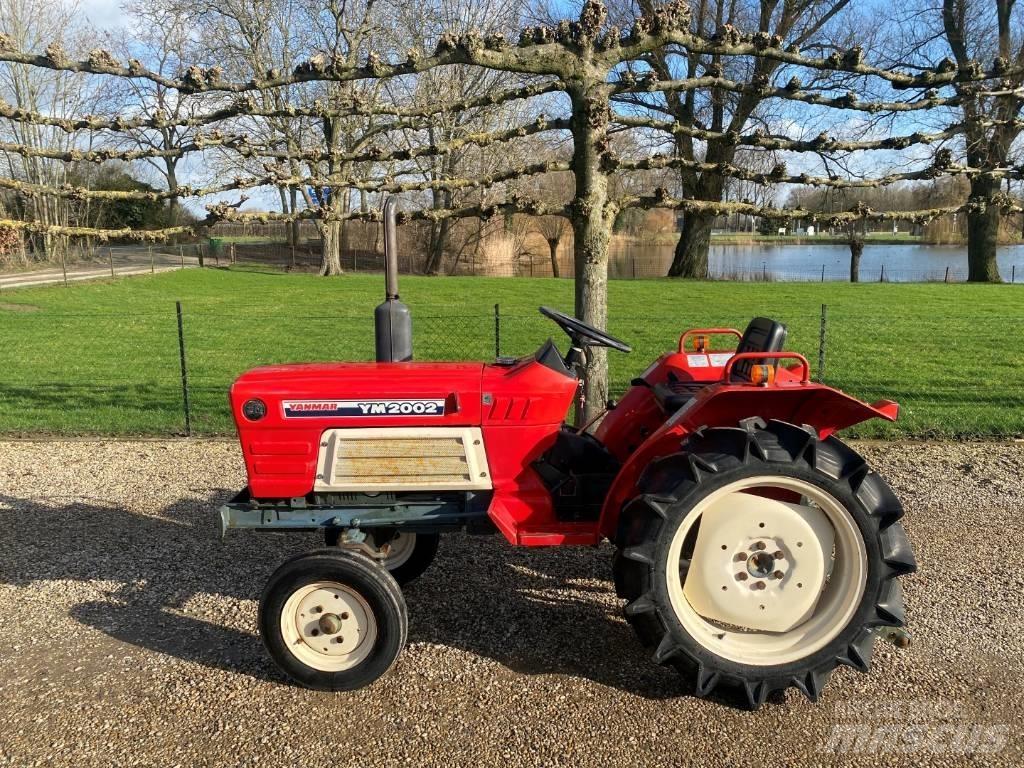 Yanmar YM 2002 D Traktoren