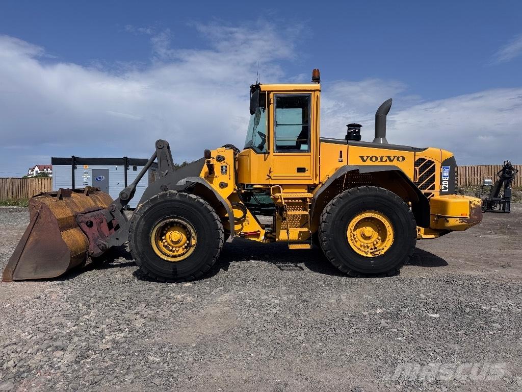 Volvo L 120 E Radlader
