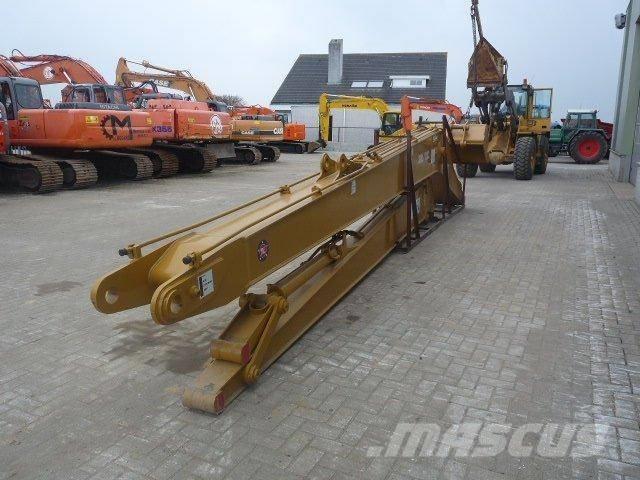 Long Reach  Cat 320 Long Reach Bagger