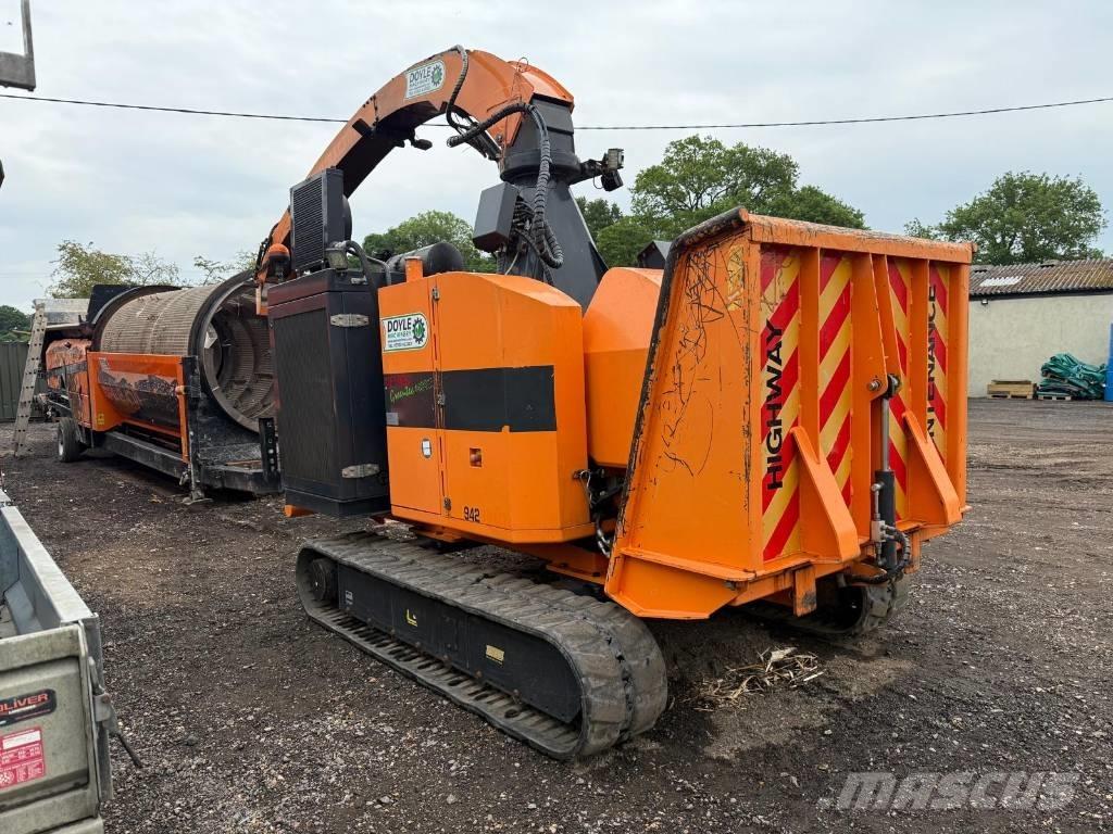  UFKES 942T Holzhäcksler