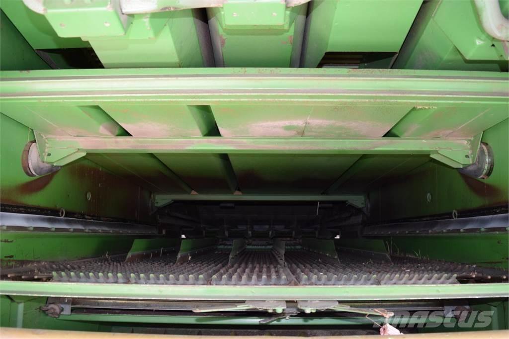 John Deere 2056 Mähdrescher