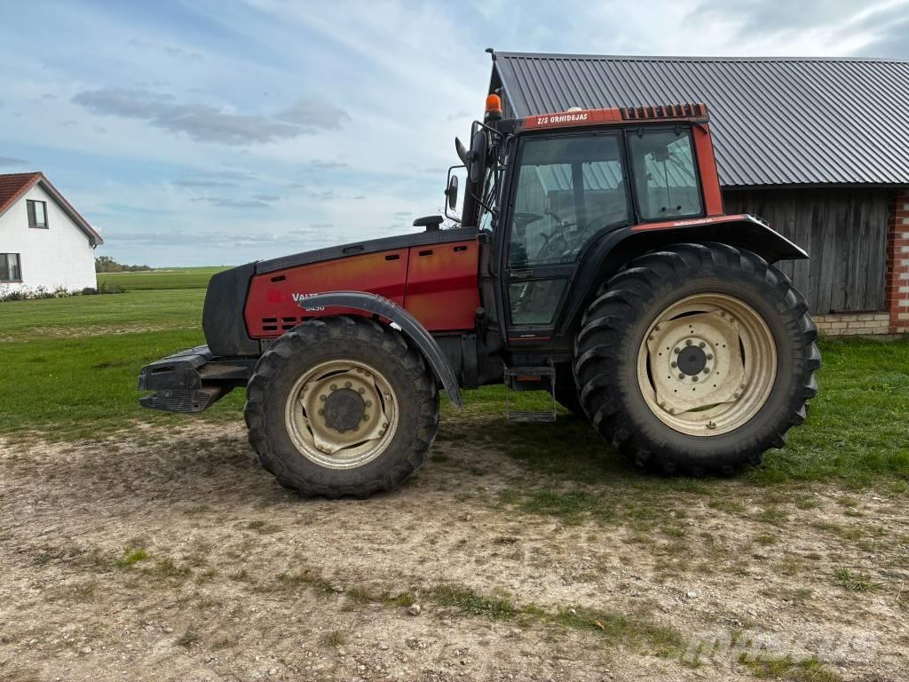 Valmet 8450 Traktoren