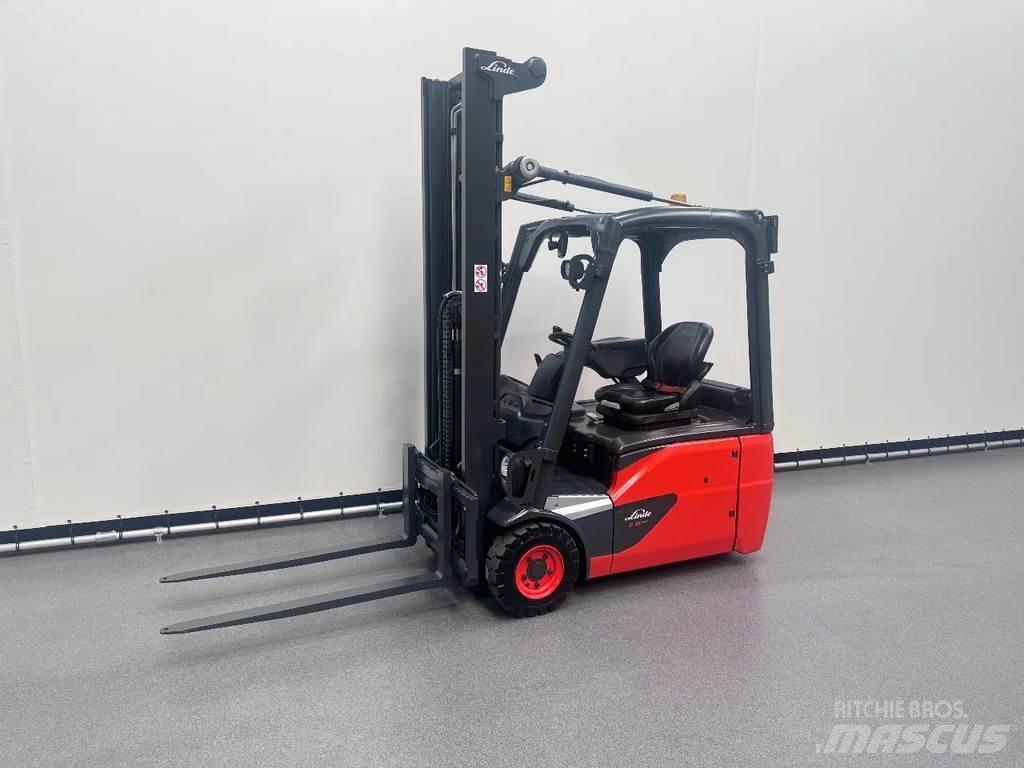 Linde 386 E 16-02 Elektro Stapler