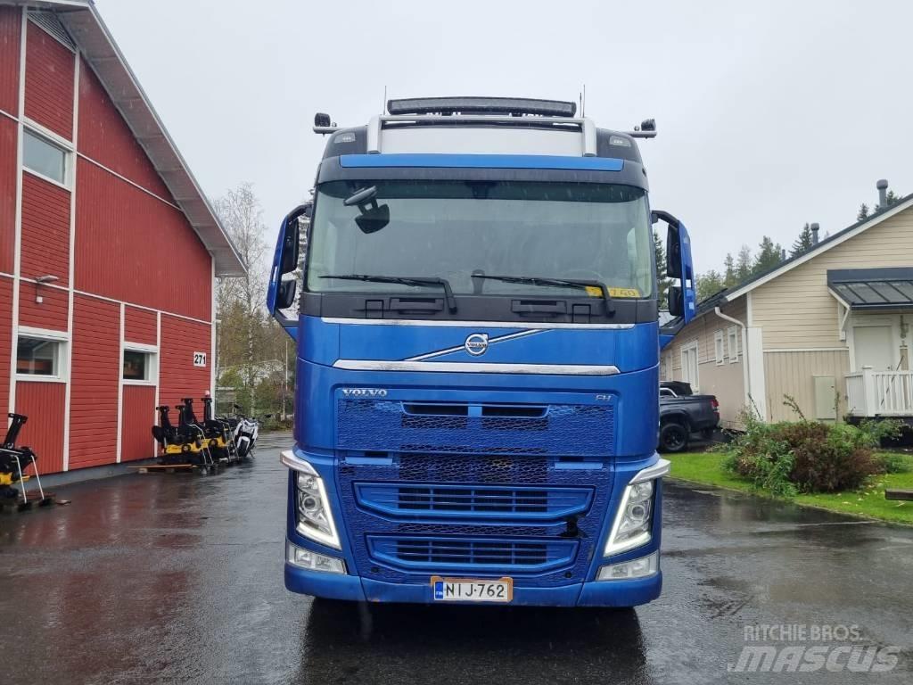 Volvo FH Holzfahrzeuge