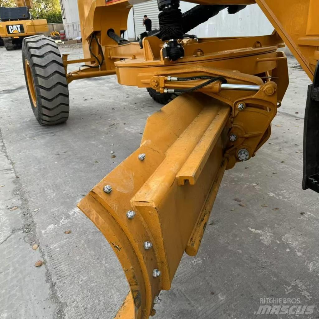 CAT 140 G Grader