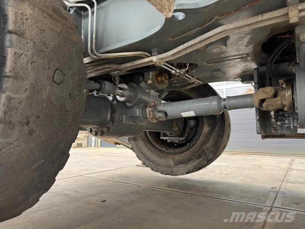 Liebherr LH 22 M Materialumschlag