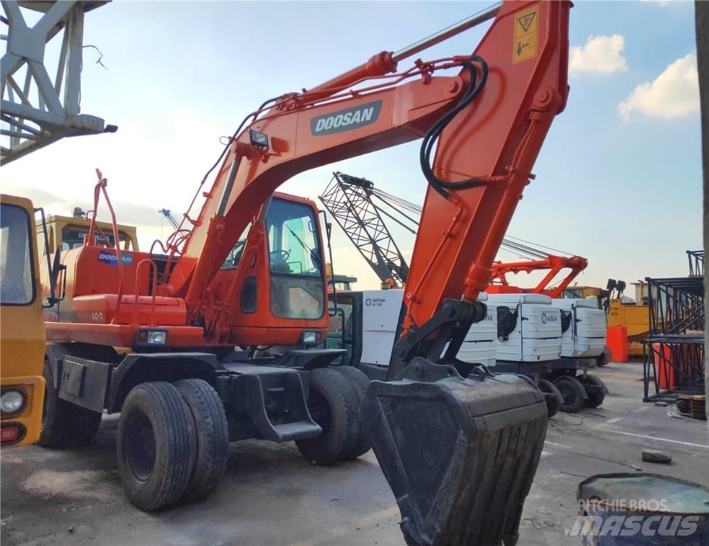 Doosan DH 150 W-7 Mobilbagger