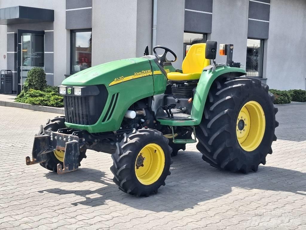 John Deere 4520 Traktoren
