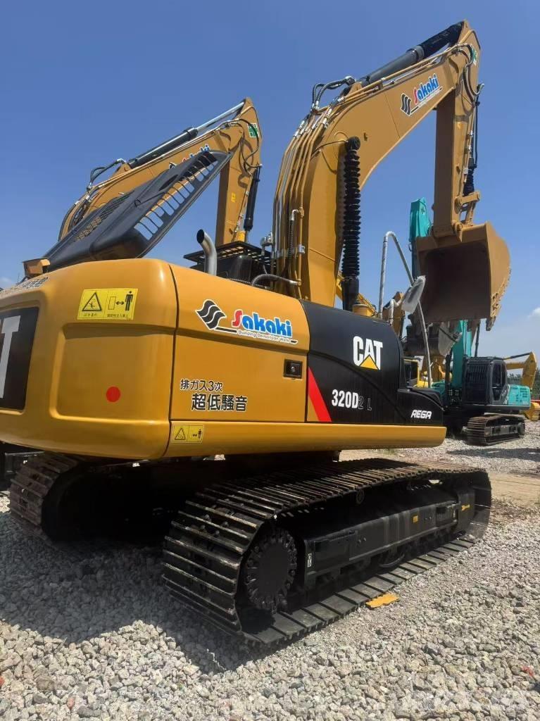 CAT 320d2 Raupenbagger