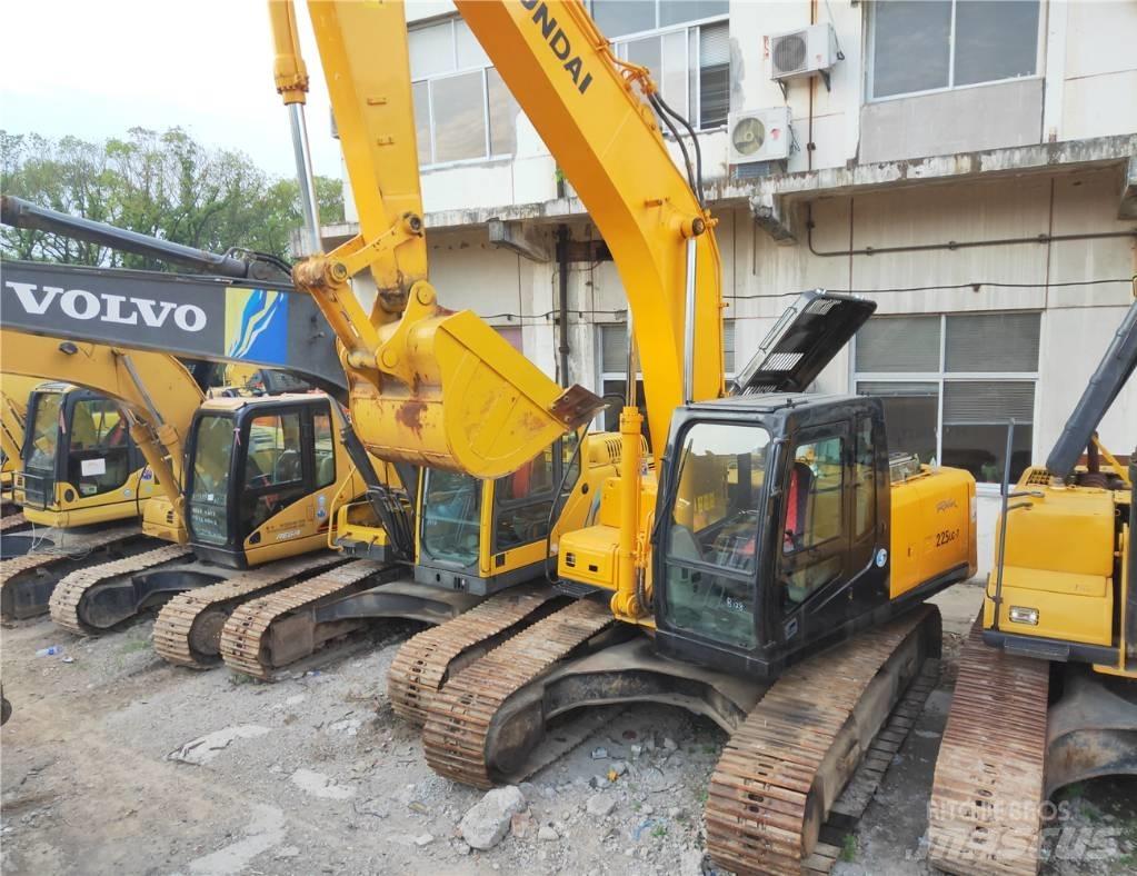 Hyundai R225LC-7 Raupenbagger