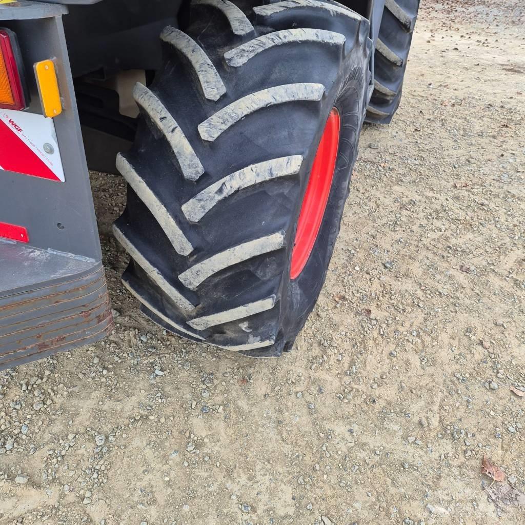 CLAAS Jaguar 870 Selbstfahrende Häcksler