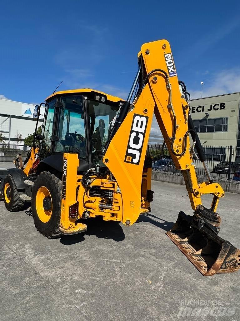 JCB 3CX PLUS Baggerlader