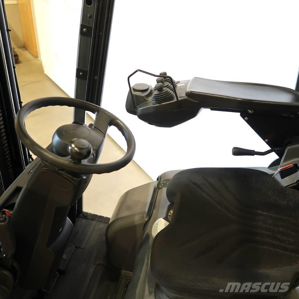 Toyota 7FBEST10 Elektro Stapler