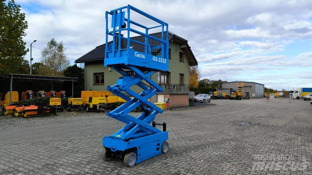 Genie GS 1532 Scheren-Arbeitsbühnen