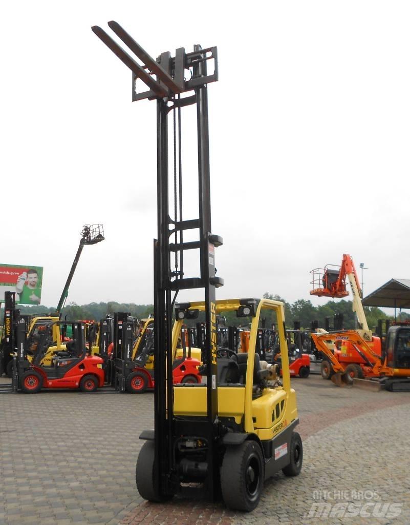 Hyster H2.00FT Gas Stapler