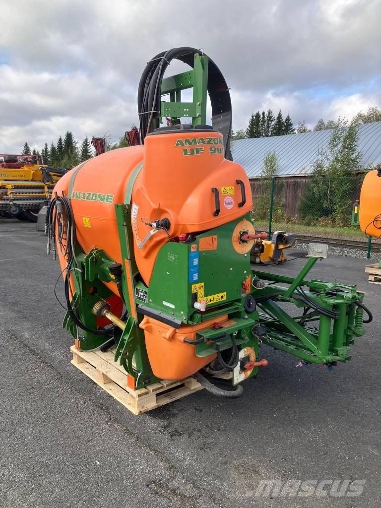 Amazone UF 901 Anbauspritzen
