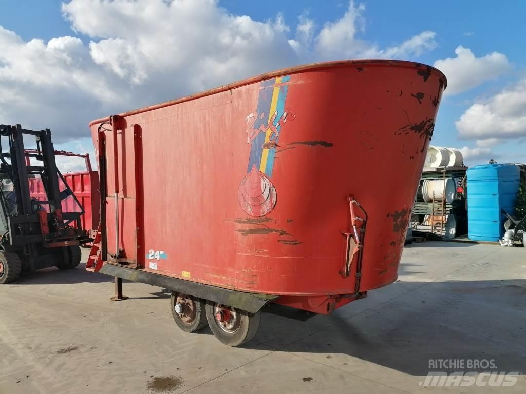 Peecon 24m³ Futtermischwagen