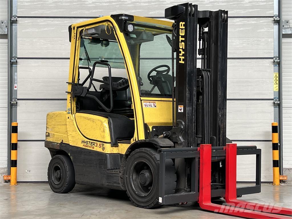 Hyster H3.5 FT/ 23R Diesel Stapler