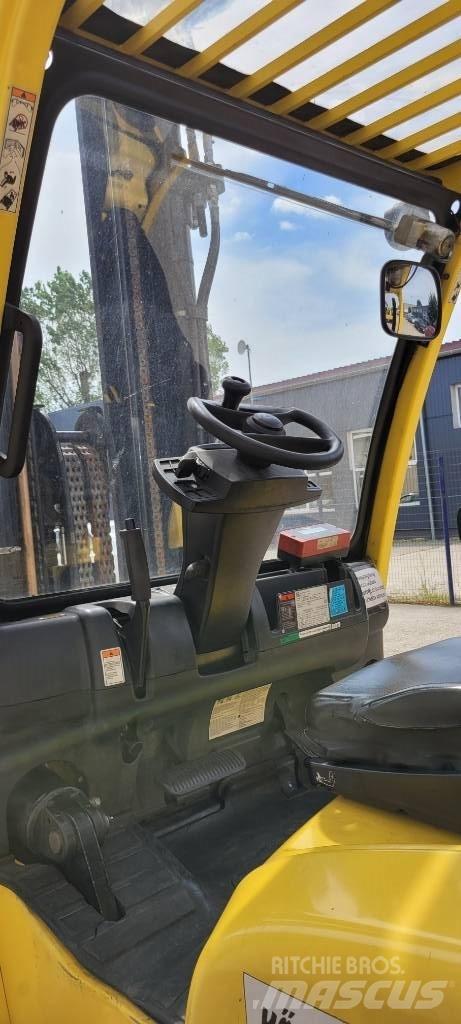 Hyster S 7.0 FT Gas Stapler