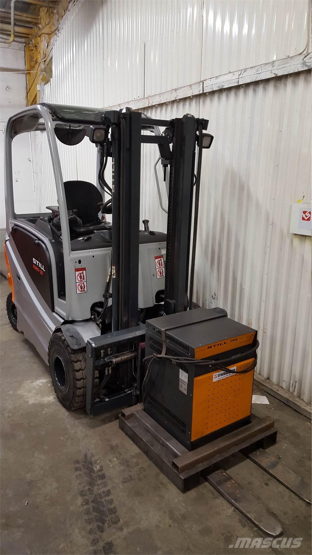Still RX60-25 Elektro Stapler