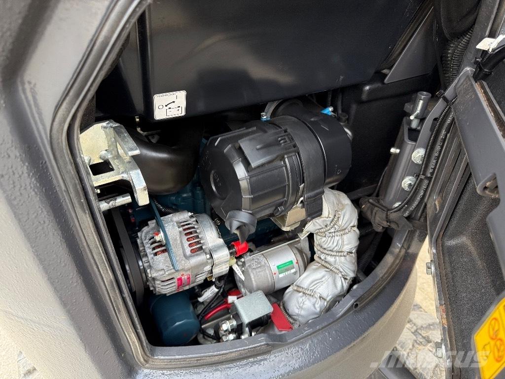 CASE CX 12 D Minibagger < 7t