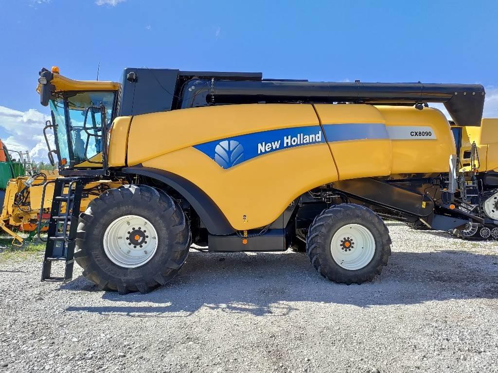 New Holland CX 8090 Mähdrescher