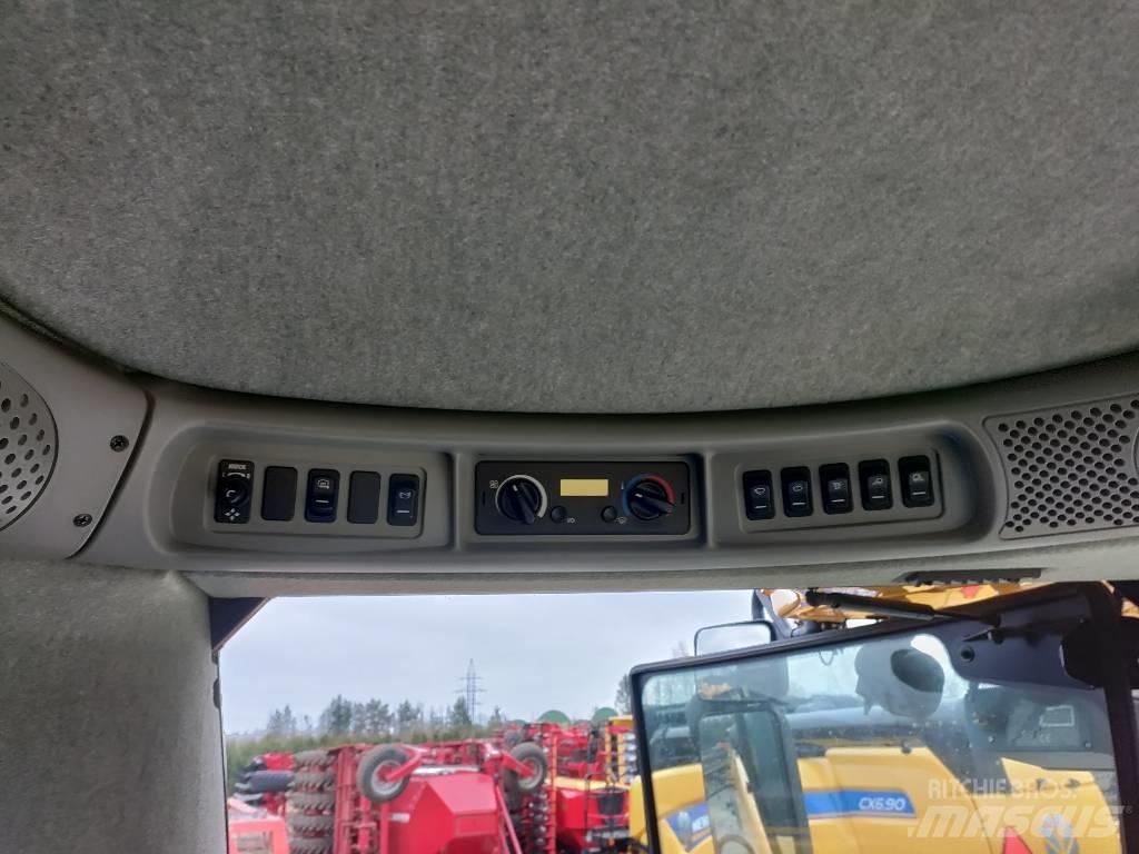 New Holland CX 8090 Mähdrescher